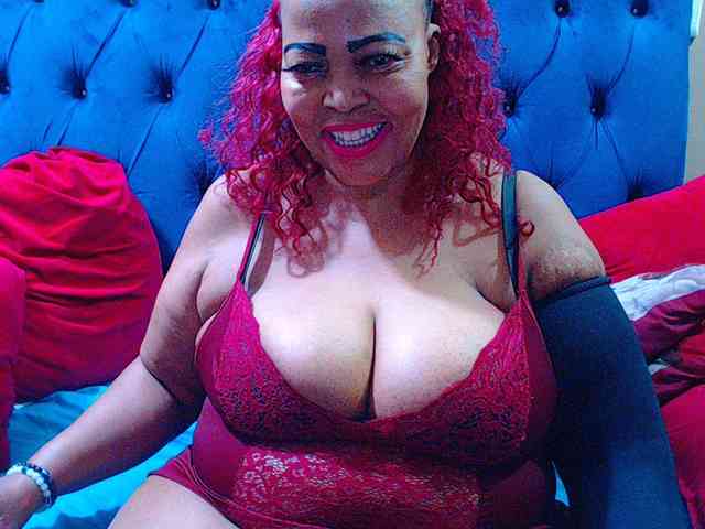 Ebonycandy10 webcam