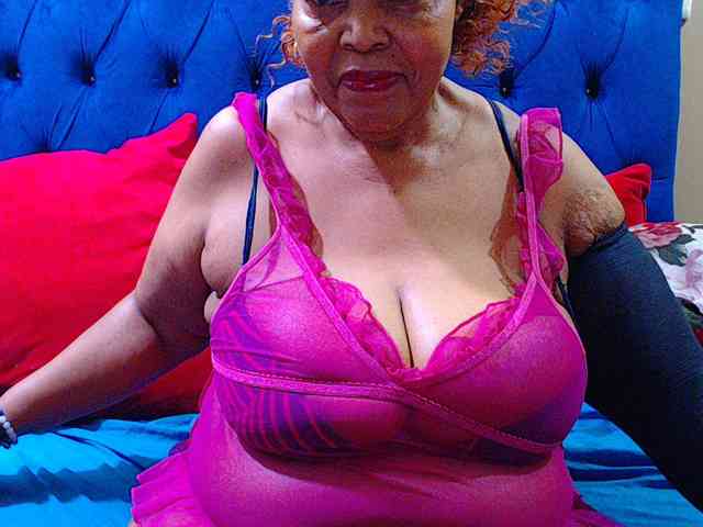 Ebonycandy10