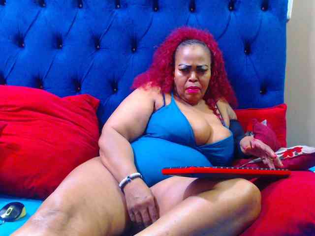 Ebonycandy10 webcam