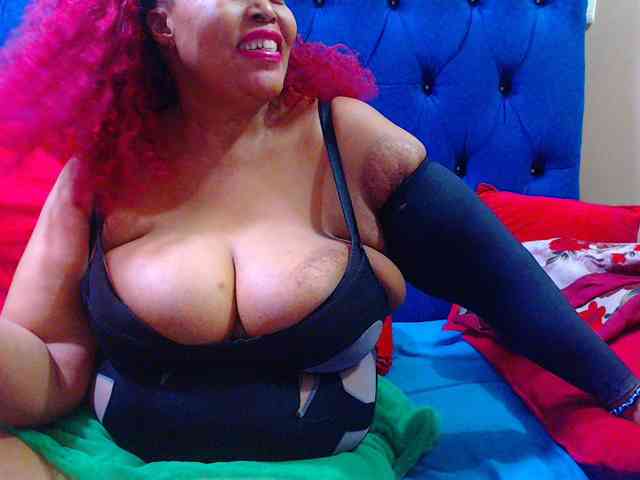 Ebonycandy10 webcam