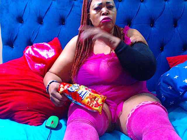 Ebonycandy10 webcam
