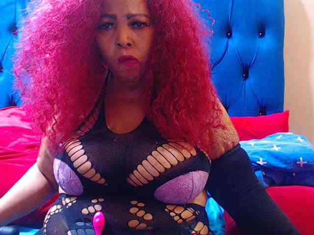 Ebonycandy10