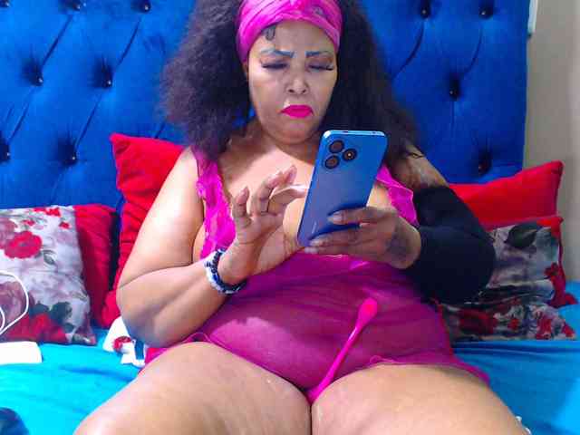 Ebonycandy10
