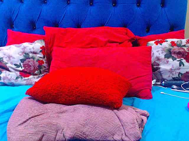 Ebonycandy10 webcam