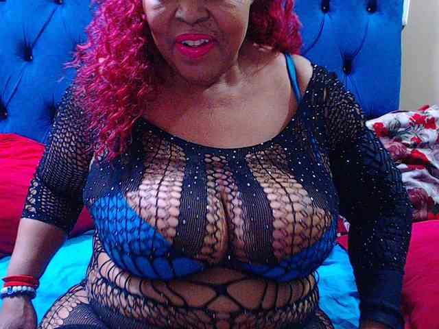 Ebonycandy10 webcam