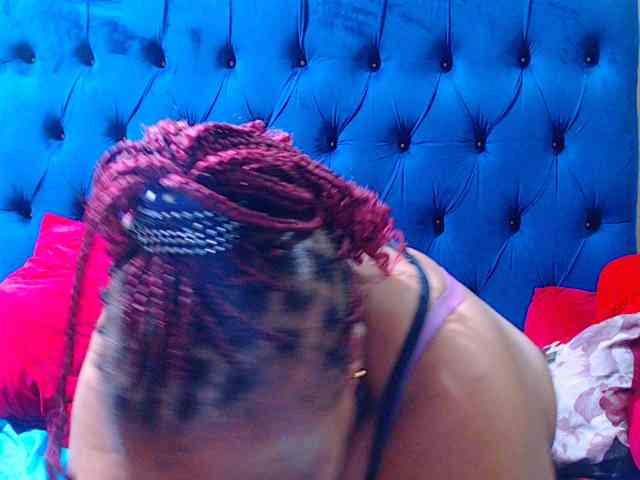Ebonycandy10 webcam