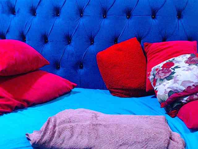 Ebonycandy10 webcam