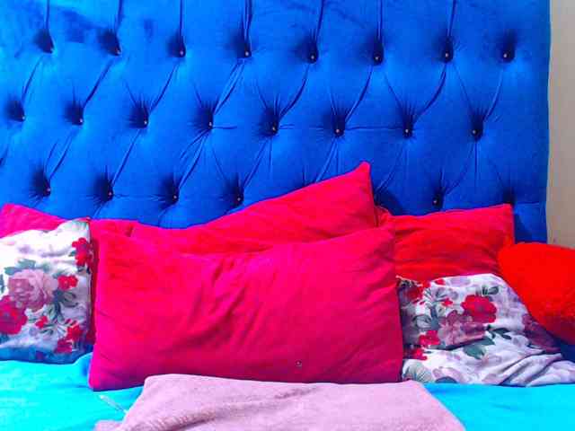 Ebonycandy10 webcam