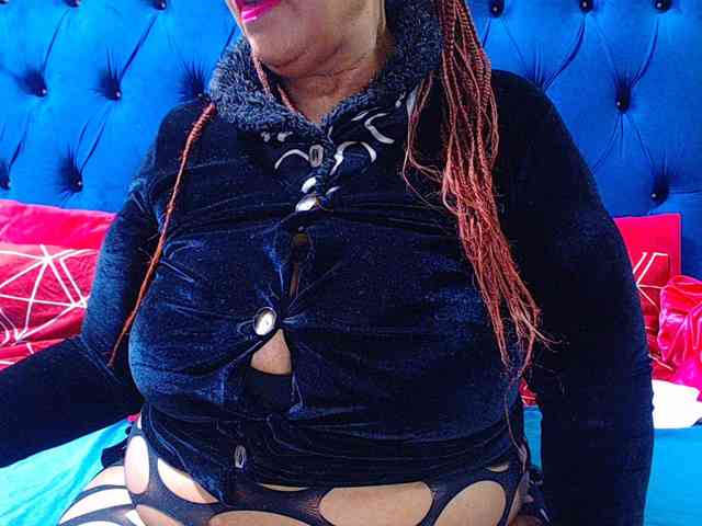 Ebonycandy10 webcam
