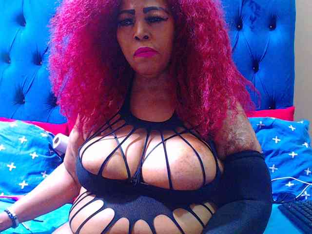 Ebonycandy10 webcam