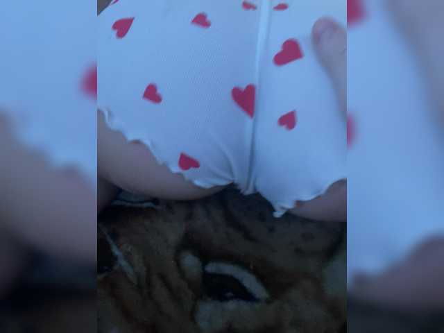 CreamPieShow live cam on BongaCams