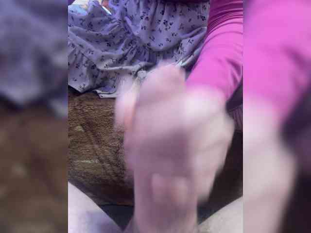 markAndhella webcam