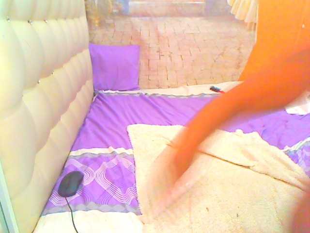 HOTLILLIE live cam on BongaCams