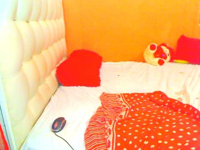 HOTLILLIE live cam on BongaCams