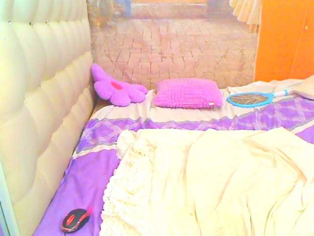 HOTLILLIE live cam on BongaCams