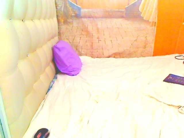 HOTLILLIE live cam on BongaCams
