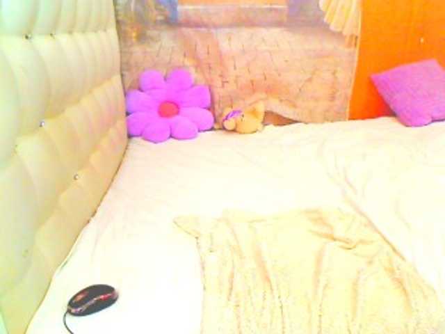 HOTLILLIE — live female cam