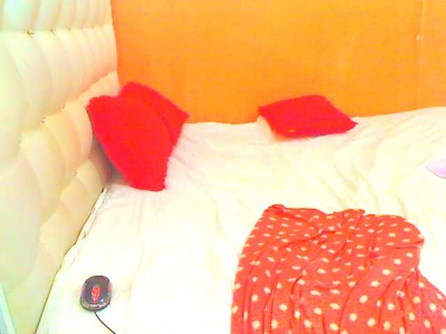 HOTLILLIE live cam on BongaCams
