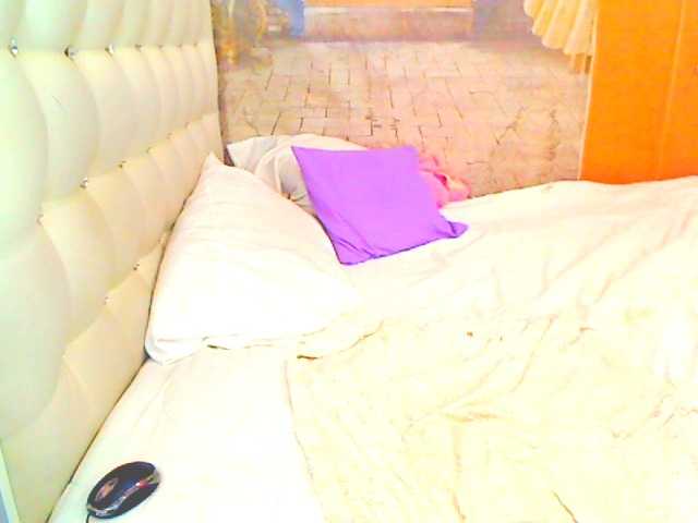 HOTLILLIE Live Cam on BongaCams