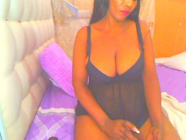 HOTLILLIE live webcam show