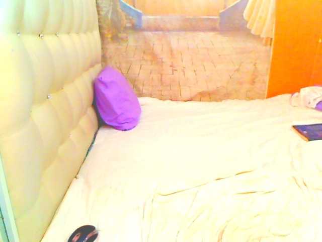 HOTLILLIE live cam