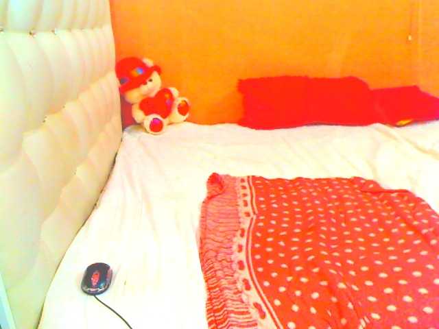 HOTLILLIE live cam on BongaCams