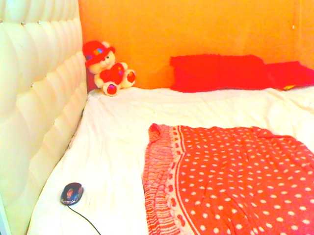 HOTLILLIE live cam on BongaCams