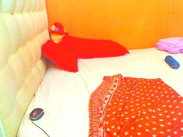 HOTLILLIE live cam on BongaCams