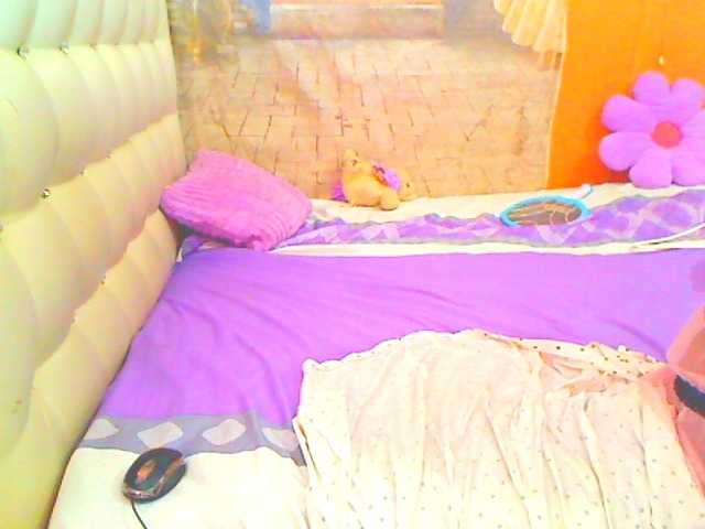 HOTLILLIE live cam on BongaCams