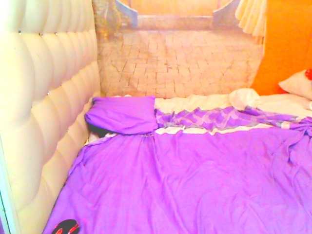 HOTLILLIE live cam on BongaCams