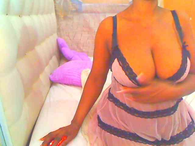HOTLILLIE webcam