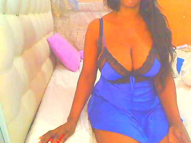 HOTLILLIE webcam