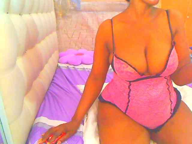 HOTLILLIE webcam