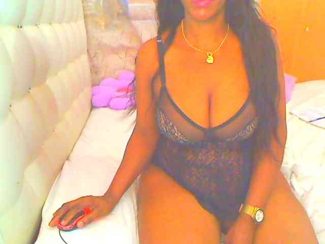 HOTLILLIE webcam