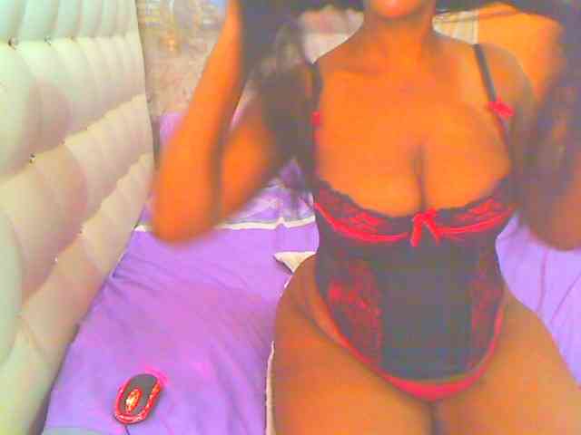 HOTLILLIE webcam