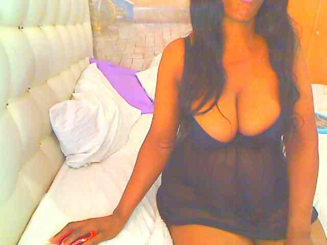 HOTLILLIE webcam