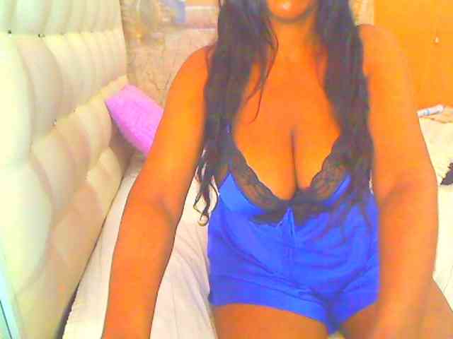 HOTLILLIE webcam