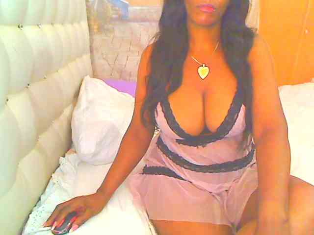 HOTLILLIE webcam