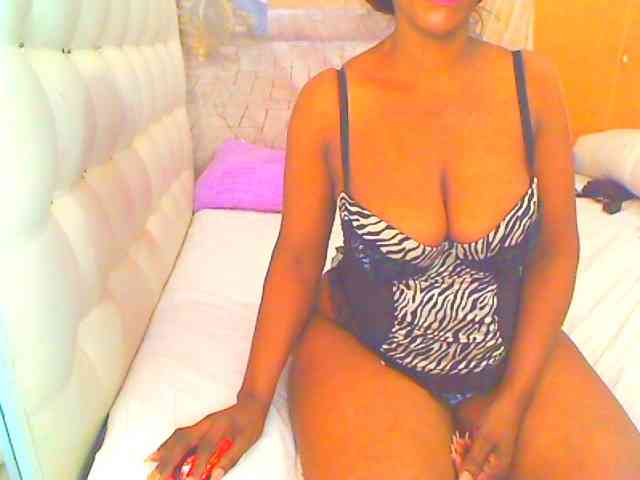 HOTLILLIE webcam
