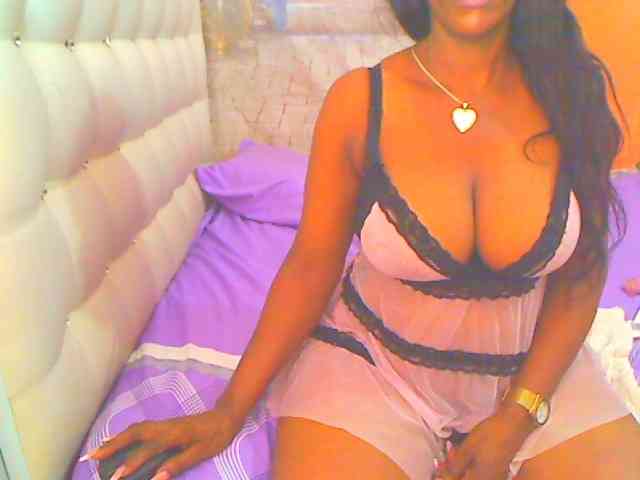 HOTLILLIE webcam