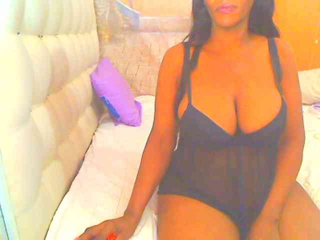 HOTLILLIE webcam