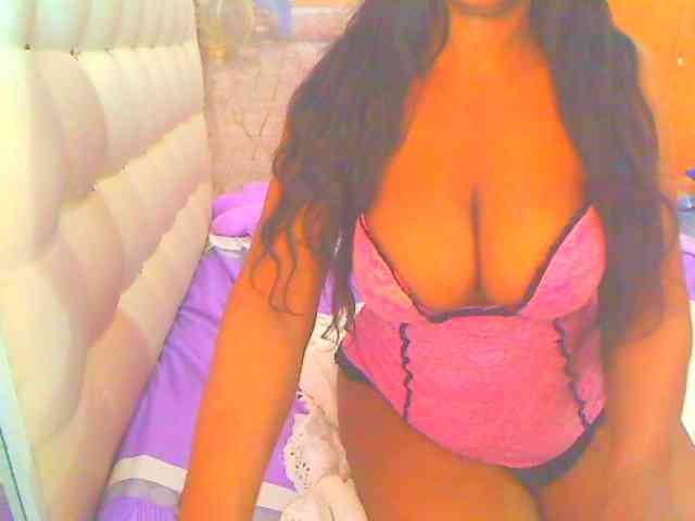 HOTLILLIE webcam