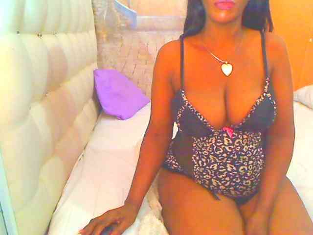 HOTLILLIE webcam