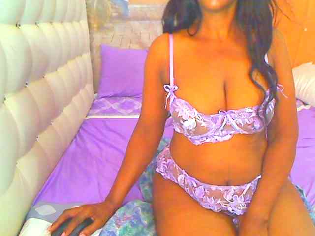 HOTLILLIE webcam