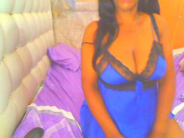 HOTLILLIE webcam