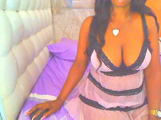 HOTLILLIE webcam