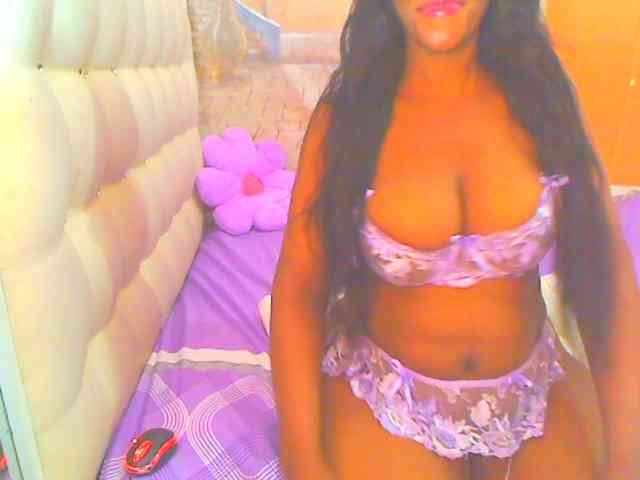 HOTLILLIE webcam