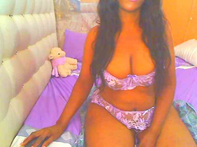 HOTLILLIE webcam