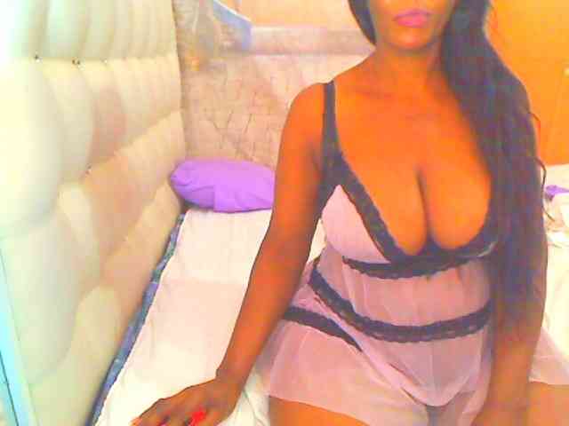 HOTLILLIE webcam