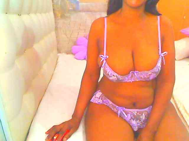 HOTLILLIE webcam